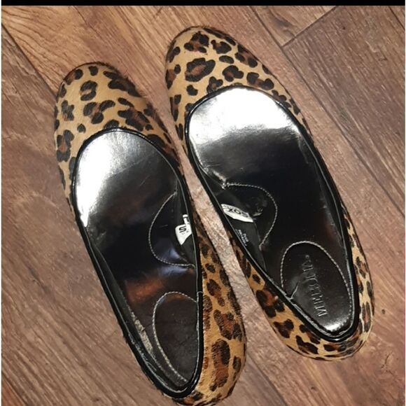 EUC Leopard "Sox Tab" Faux Hair Heels Sz 7.5 - Picture 5 of 8